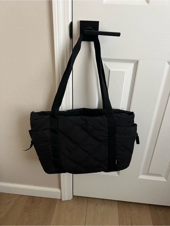 Bagsmart Handbags - Black Quilted Tote Bag - Bagsmart Brand